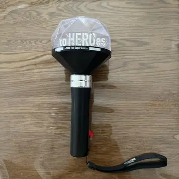 to HEROes TDBE 1st Super Live 응원봉