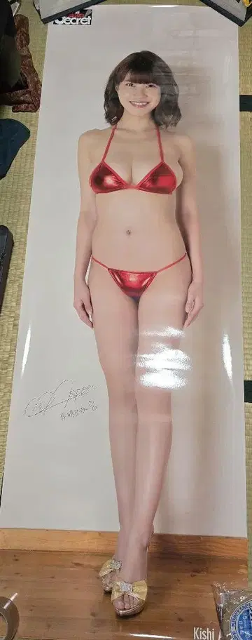 기시 아사카 등신대 포스터 아사게이 시크릿