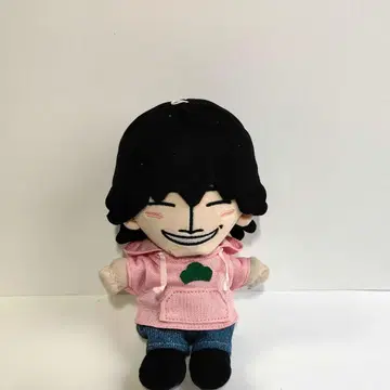 '오소마츠 6쌍둥이' 스타일의 후드티 니시무라 타쿠야 군