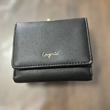 Ungrid 블랙 3단 폴더형 지갑