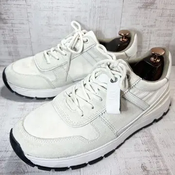 Clarks 클락스 스니커즈 화이트