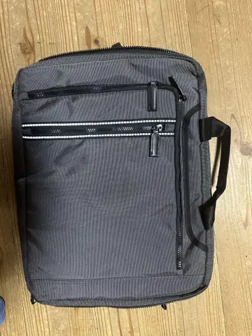 그레이 비즈니스 백 심플한 디자인