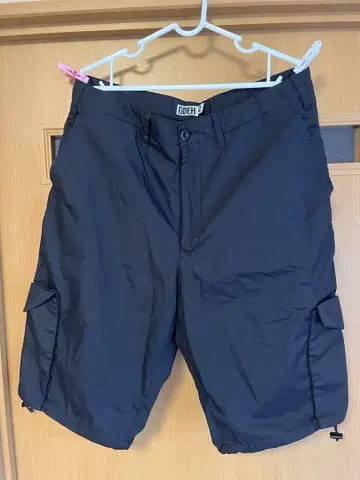 굿이너프 GDEH XL 블랙 카고 숏 팬츠