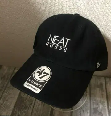 47 NEAT HOUSE 캡 블랙 모자