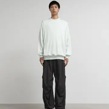 그라프페이퍼 수빈 하이 게이지 크루넥 니트 25ss