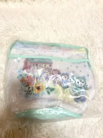 레이니 데이즈: 수베니어 런치 케이스