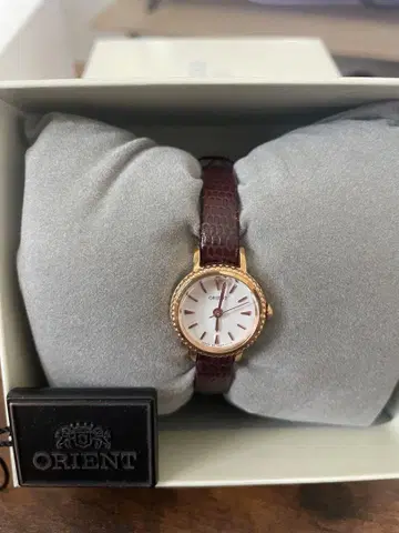 오리엔트 Neo70's 네오 세븐티즈 WV1611UB