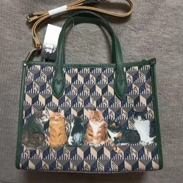 새상품 맨해트너즈 모노그램 고양이 숄더백 파우치 포함