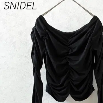 SNIDEL 티셔츠 오프숄더 셔링 숏 기장 심플