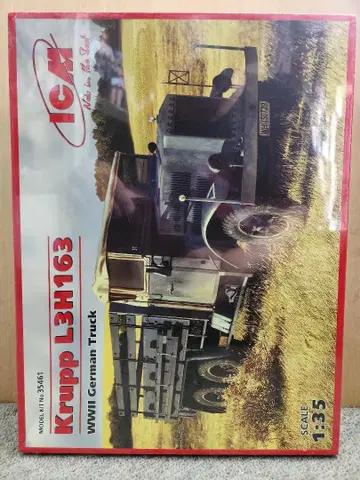 1/35 스케일 ICM 독일군 크루프 L3H163 군용 트랙