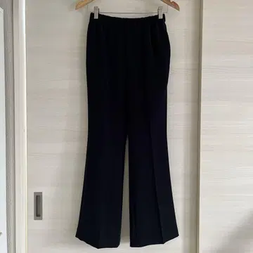 새상품급 Deuxieme Classe Easy Flare 팬츠
