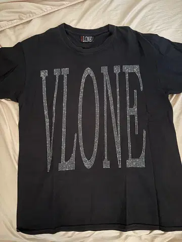 레어 VLONE 스톤 블랙 티셔츠 M 사이즈