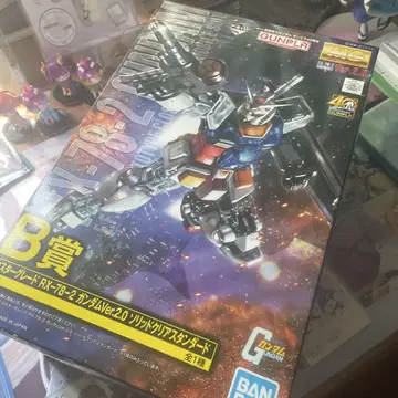 마스터 그레이드 RX-78-2 건담 Ver.2.0 솔리드 클리어 스탠다드