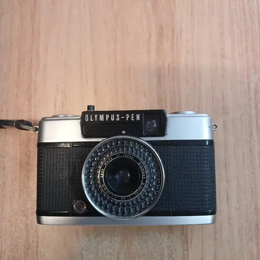 Lens Olympus Ee3 Blue Olympus Pen EE-3 Half-frame 35mm Film Camera