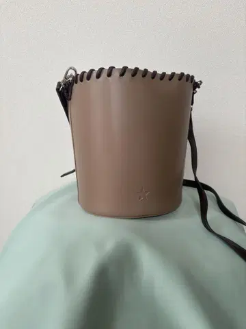 컨버스 도쿄 버킷백
