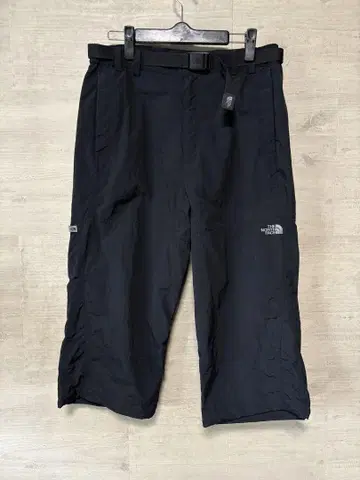 THE NORTH FACE 블랙 숏 팬츠