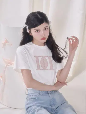 Darich 다리치 퀼팅 아플리케 티셔츠