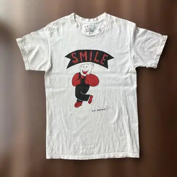 H.R. MARKET SMILE 티셔츠
