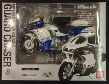 반다이 S.H.Figuarts 가면라이더 아기토 가드 체이서