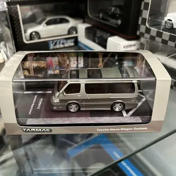 TARMAC Toyota Hiace Wagon Custom