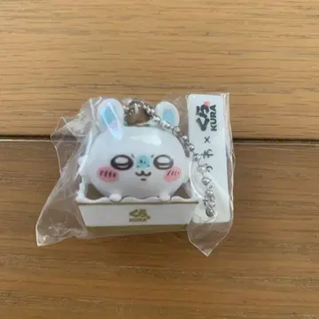 치이카와 쿠라스시 콜라보 모몽가 피규어 키링
