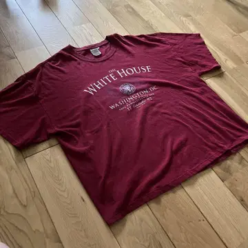 GILDAN 버건디 백악관 티셔츠 2XL