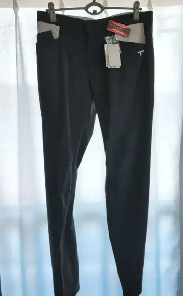 미사용 새상품 투어 스테이지 골프 팬츠 W88 블랙