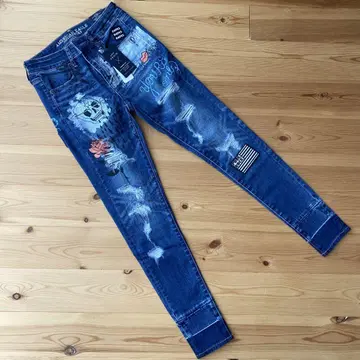 미사용 새상품 AMERICAN EAGLE 스키니 데님 US2