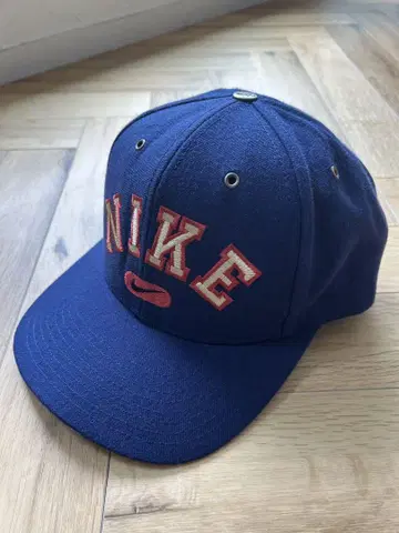 90s NIKE 나이키 칼리지 로고 자수 캡 네이비 실버 택 새상품급