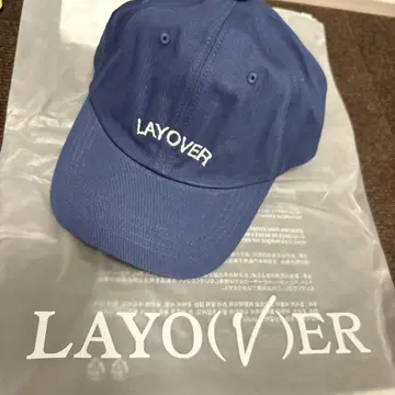 LAYOVER 캡