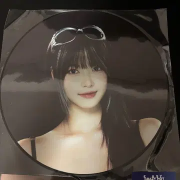 Le Sserafim 은혜 EASY CRAZY HOT 투어 부채