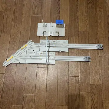 프라레일 차량 기지 및 건널목 세트