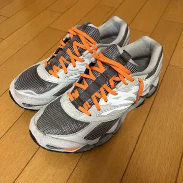 미즈노 x 그라프 페이퍼 MIZUNO Graphpaper WAVE