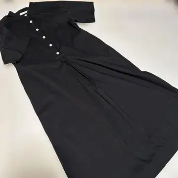 CHIGNON 블랙 반팔 셔츠 원피스