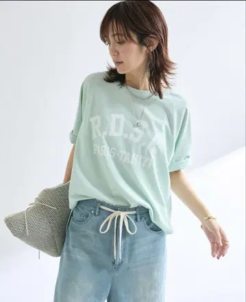 즉시 완판) 택 포함 새상품 인플루언서 티셔츠
