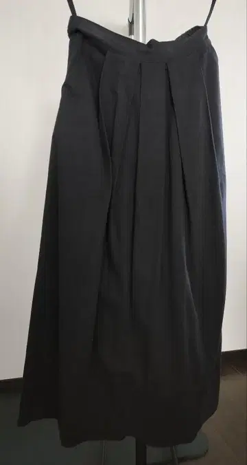 쿠리하라 하루미 블랙 플레어 스커트 허리밴딩