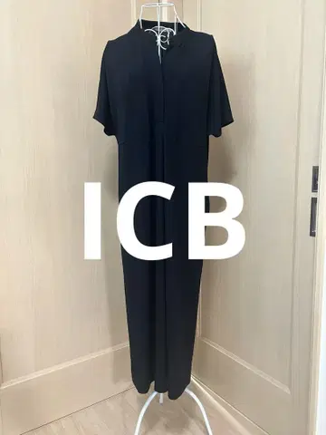 ICB 반팔 원피스 네이비&블랙