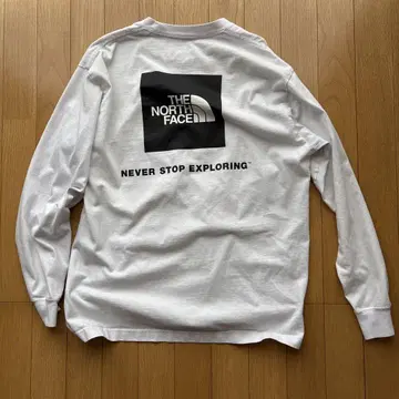 THE NORTH FACE 롱 슬리브 티셔츠 화이트