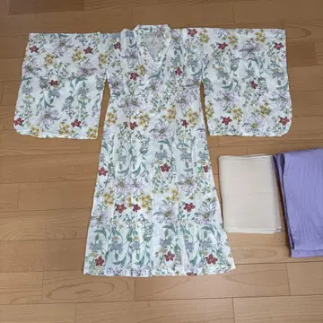 petit main 꽃무늬 유카타 130cm