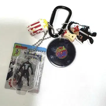 베놈 자라자라 키링