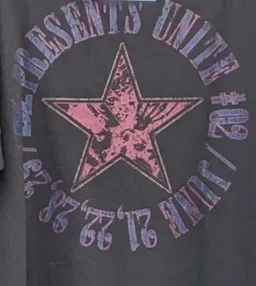 B'z UNITE #02 잉크 블랙 티셔츠 XL 사이즈