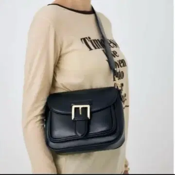 MOUSSY 안장 숄더백