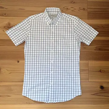 WORK TRIP OUTFITS 그린 라벨 반팔 셔츠 버튼 다운 M