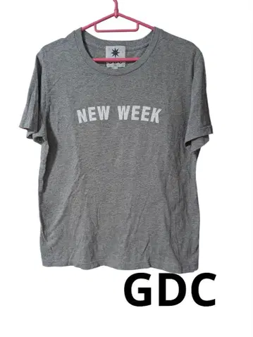 GDC 그레이 티셔츠 M 사이즈 NEW WEEK GDC
