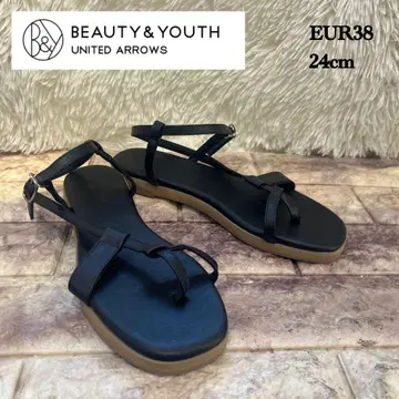 새상품 BEAUTY & YOUTH 플랫 스트랩 샌들 24cm