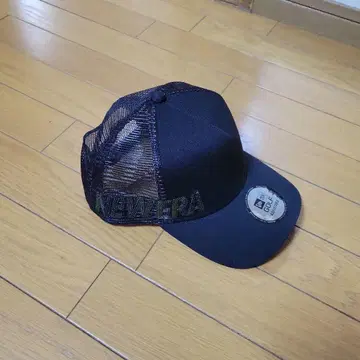 뉴에라 골프 블랙 메쉬 캡
