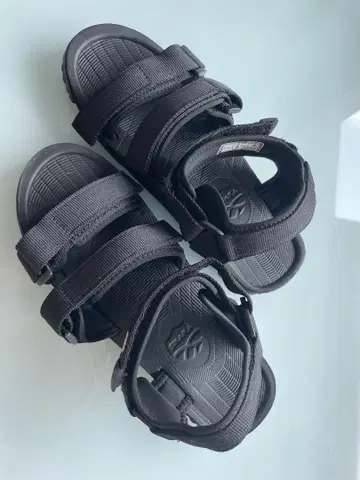 SHAKA 샤카 NEO BUNGY 네오 번지 블랙 스포츠 샌들