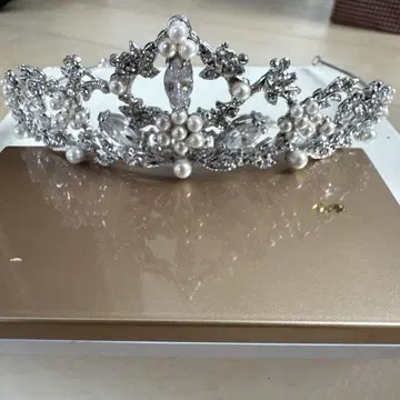 LoveTiara 티아라 크리스탈 펄