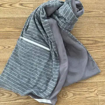 sacai 사카이 대형 스톨 스트라이프 이소재 그레이
