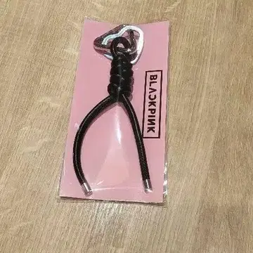 새상품 BLACKPINK 하트형 키링 키링 카나비라 블랙